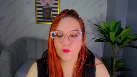 tezzaniut_t online show from April 2026 08:42:02 PM