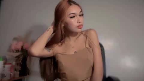 Luna online show from February 2026 10:40:01 PM