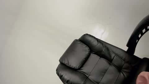 Luna online show from March 2026 10:54:02 AM