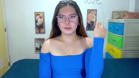 tgirlselena online show from November 2025 08:52:01 PM