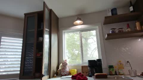 Snapshot of tgirltoesx chatting on February 2026 05:42:01 PM babygirlmami online show from February 2026 05:42:01 PM