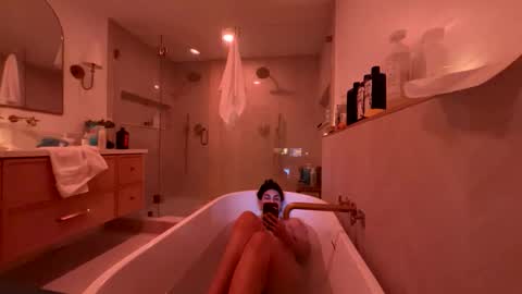 Snapshot of tgirltoesx chatting on February 2026 09:30:02 AM babygirlmami online show from February 2026 09:30:02 AM