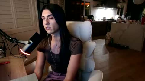 Snapshot of tgirltoesx chatting on July 2026 05:36:01 AM babygirlmami online show from July 2026 05:36:01 AM