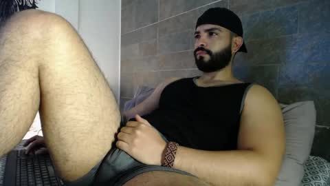 th1ago828986 online show from May 2026 02:28:01 AM