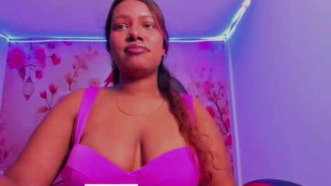 Andreina online show from October 2025 03:58:02 AM