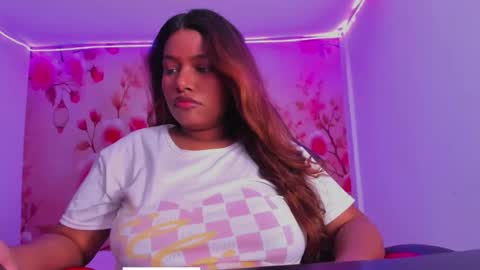 Andreina online show from October 2025 04:01:02 AM