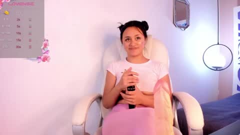 Snapshot of thalia_ecos chatting on June 2026 09:37:01 PM thalia_ecos online show from June 2026 09:37:01 PM