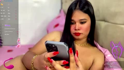 Snapshot of thalia_houston69 chatting on December 2025 04:30:01 AM Ms. Thalia online show from December 2025 04:30:01 AM