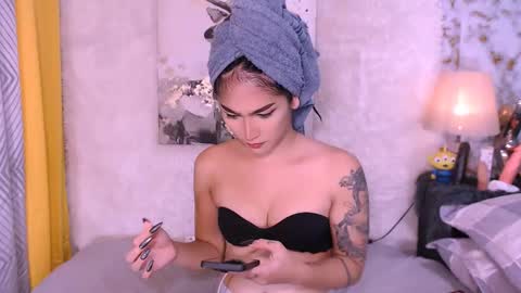 Thalia online show from December 2024 08:37:02 AM