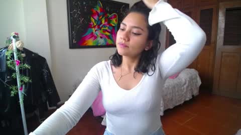    online show from December 2024 06:09:02 PM