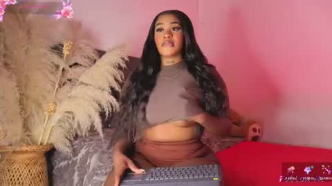 thalyanna_ebony online show from June 2026 09:24:01 PM
