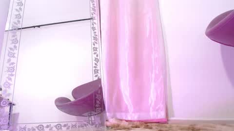   online show from December 2025 01:22:02 AM