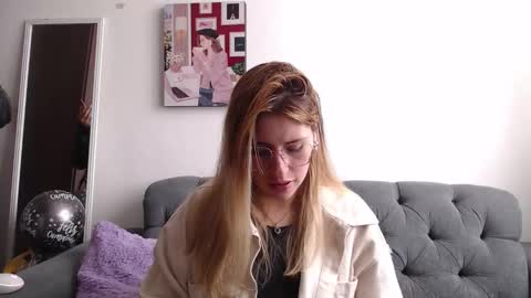 Snapshot of thamarajane1 chatting on January 2026 07:07:02 PM online show from January 2026 07:07:02 PM