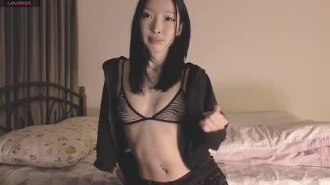 Snapshot of thanos_world1321002 chatting on September 2025 10:21:02 PM thanos_world1321002 online show from September 2025 10:21:02 PM