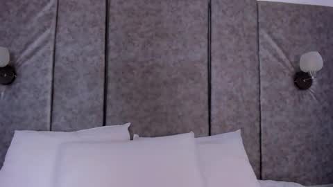 thara webstter online show from March 2026 12:02:02 PM