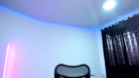 Snapshot of thass_boy chatting on September 2025 08:32:01 PM Thass online show from September 2025 08:32:01 PM