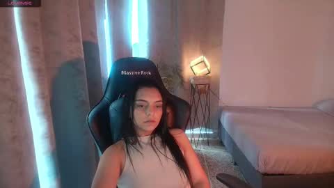 Snapshot of thays_mawakye01 chatting on November 2025 07:52:02 PM Paola online show from November 2025 07:52:02 PM