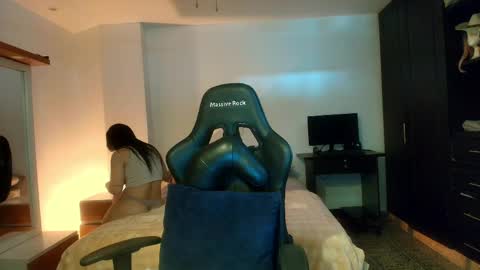 Snapshot of thays_mawakye01 chatting on May 2026 08:26:02 PM Paola online show from May 2026 08:26:02 PM