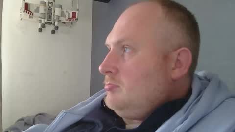 the007146368 online show from March 2026 04:00:01 PM