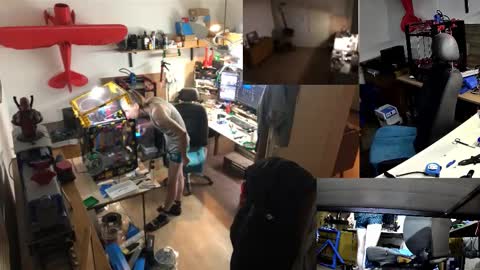 Michal online show from December 2025 06:03:02 PM