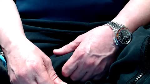 Snapshot of the1pocketrocket chatting on January 2025 10:09:01 PM the1pocketrocket online show from January 2025 10:09:01 PM