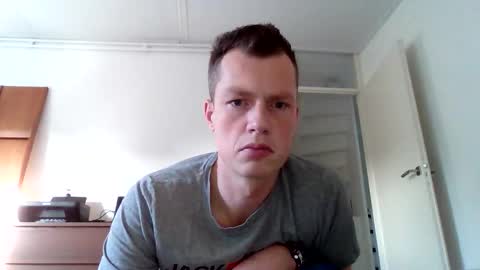 Snapshot of the___rocky200 chatting on November 2025 12:11:01 PM Dennis online show from November 2025 12:11:01 PM