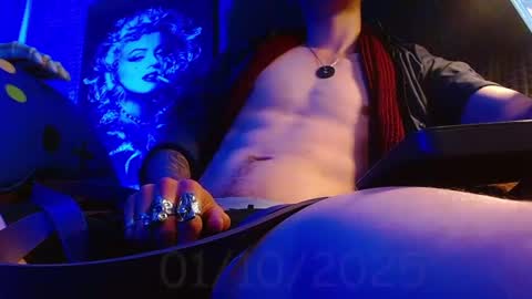 GIORGGIO online show from October 2025 09:54:02 PM