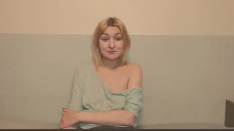 Eva online show from November 2025 03:24:02 PM