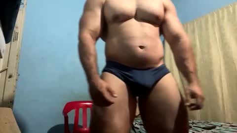 Snapshot of the_beastmuscle chatting on February 2025 03:19:01 AM beast online show from February 2025 03:19:01 AM