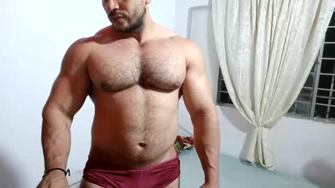 Snapshot of the_beastmuscle chatting on October 2025 04:32:02 AM beast online show from October 2025 04:32:02 AM