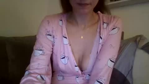 Snapshot of the_borderlands chatting on February 2026 03:30:02 PM the crazy travellers online show from February 2026 03:30:02 PM