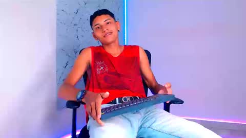 Snapshot of the_crack71 chatting on September 2025 04:32:01 PM Sean OPry   online show from September 2025 04:32:01 PM