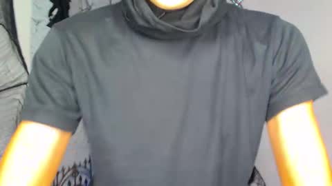 Snapshot of the_crack71 chatting on October 2025 12:57:02 PM Sean OPry   online show from October 2025 12:57:02 PM