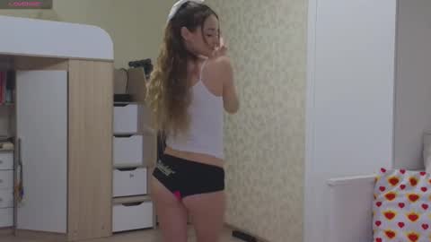 Snapshot of the_dancing_muse chatting on February 2025 01:30:02 AM Sweety Katy online show from February 2025 01:30:02 AM