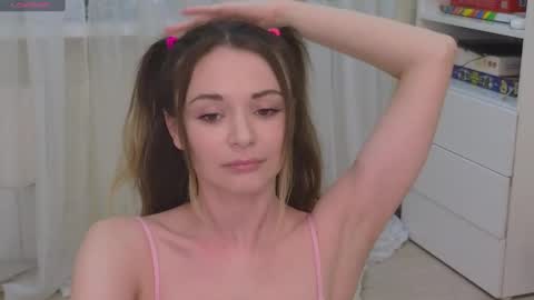 Snapshot of the_dancing_muse chatting on February 2025 08:17:01 AM Sweety Katy online show from February 2025 08:17:01 AM