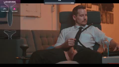 Snapshot of the_dilf chatting on February 2025 04:13:02 PM The DILF -  online show from February 2025 04:13:02 PM