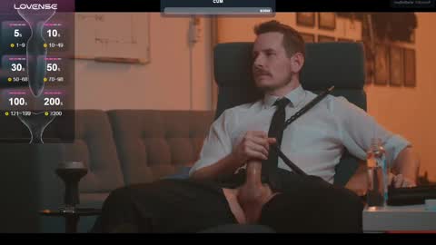 Snapshot of the_dilf chatting on February 2025 06:26:01 PM The DILF -  online show from February 2025 06:26:01 PM