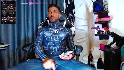 Snapshot of the_dog_lian chatting on November 2025 12:05:02 PM the dog lian online show from November 2025 12:05:02 PM