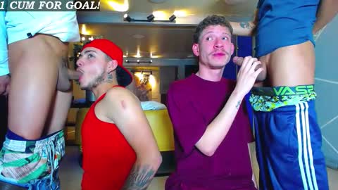 Snapshot of the_goodfellas chatting on November 2025 06:21:01 PM the goodfellas online show from November 2025 06:21:01 PM