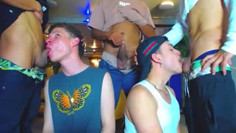 Snapshot of the_goodfellas chatting on November 2025 09:15:01 PM the goodfellas online show from November 2025 09:15:01 PM