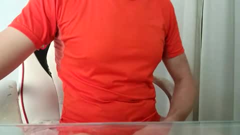 Snapshot of the_hard_baguette chatting on October 2025 09:10:01 AM La Baguette dure online show from October 2025 09:10:01 AM