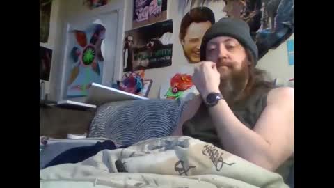 Snapshot of the_horny_artist chatting on February 2025 07:01:02 AM the_horny_artist online show from February 2025 07:01:02 AM