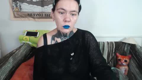 Snapshot of the_ice_woman chatting on September 2025 02:46:02 AM the_ice_woman online show from September 2025 02:46:02 AM