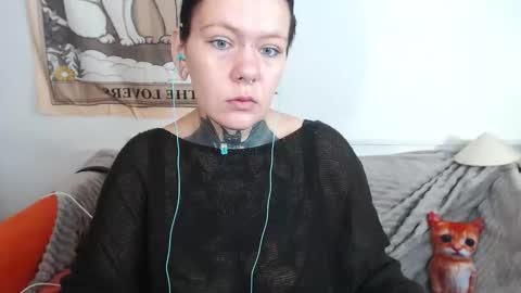 Snapshot of the_ice_woman chatting on October 2025 02:30:01 AM the_ice_woman online show from October 2025 02:30:01 AM