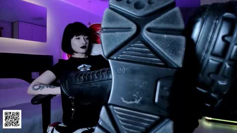 Goddess Misha online show from October 2025 09:16:01 PM