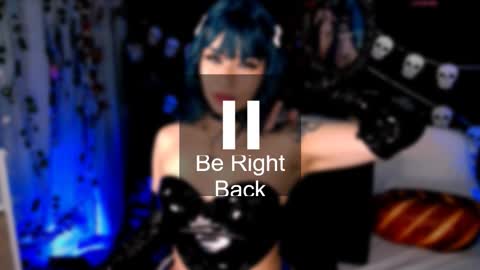 ...  ... online show from November 2025 08:45:01 AM