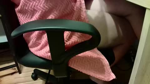 Stephan 34  Cassandra 25 online show from October 2025 10:14:02 PM