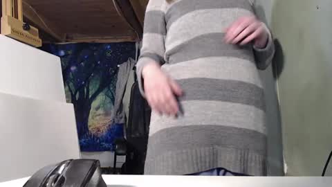 Snapshot of the_prettywondder chatting on January 2025 06:32:01 PM Ekye online show from January 2025 06:32:01 PM