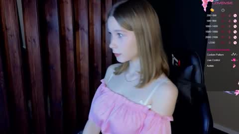 Snapshot of the_vickky chatting on February 2026 05:16:02 PM Vicky online show from February 2026 05:16:02 PM