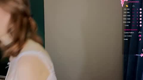 Snapshot of the_vickky chatting on February 2026 05:41:01 PM Vicky online show from February 2026 05:41:01 PM